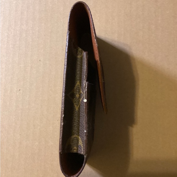 Louis Vuitton Monogram Cigarette Case - Picture 3 of 5